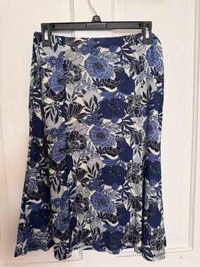 Blue floral midi skirt